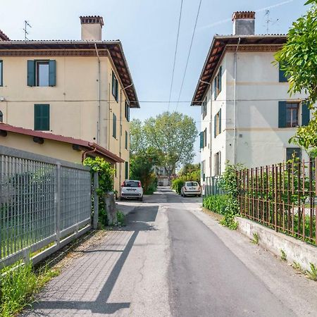 Prato Della Valle Roomy Flat Padova Exterior foto