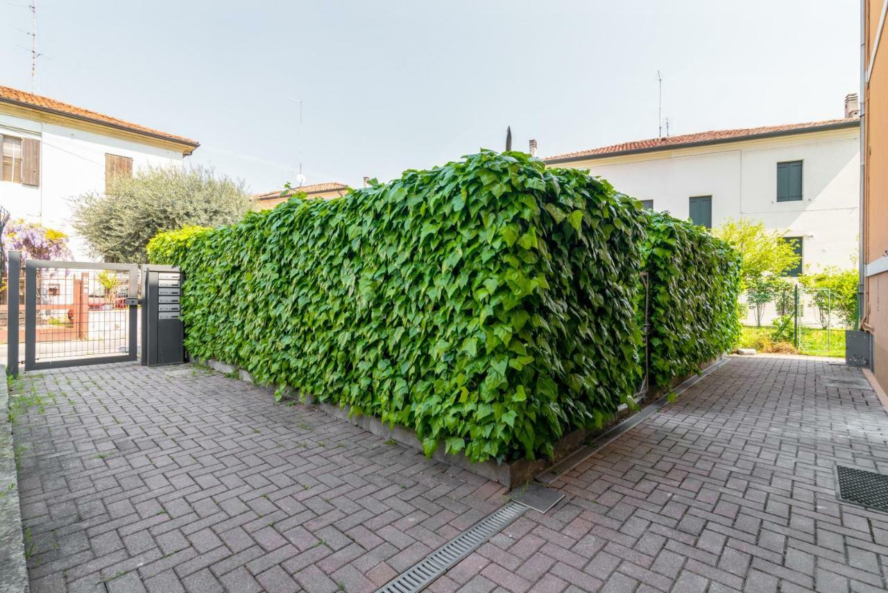 Prato Della Valle Roomy Flat Padova Exterior foto